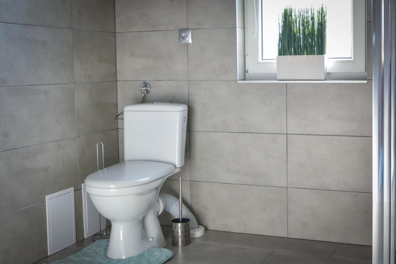 Domki Komfort Caloroczne Zator Ngoại thất bức ảnh